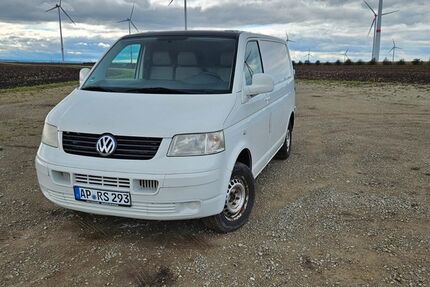 VW T5 Transporter 274.000 km 4.800 € Vogelsberg 99610