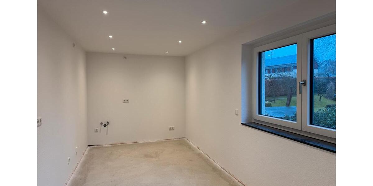 Etagenwohnung Simmerath - 2 Zimmer, 84 m&sup2;, 950&euro; | Angebot:24982480