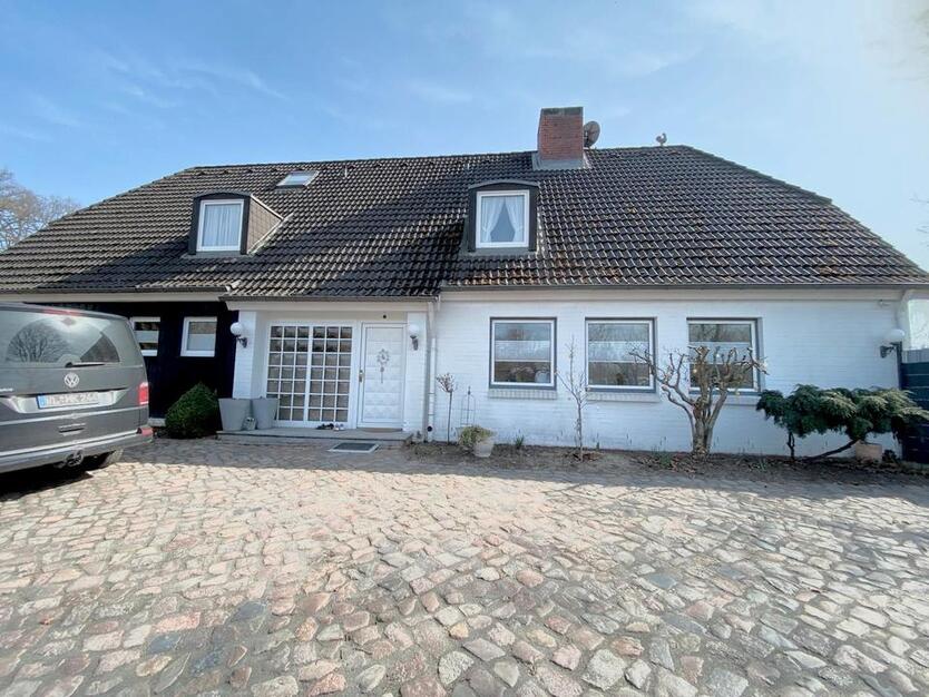 EinfamilienhausLandhaus
