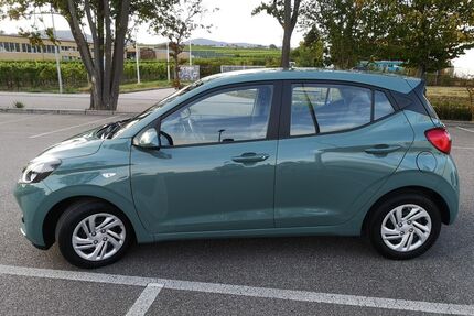 Hyundai i10 22.300 km 11.400 &euro; Landau 76829