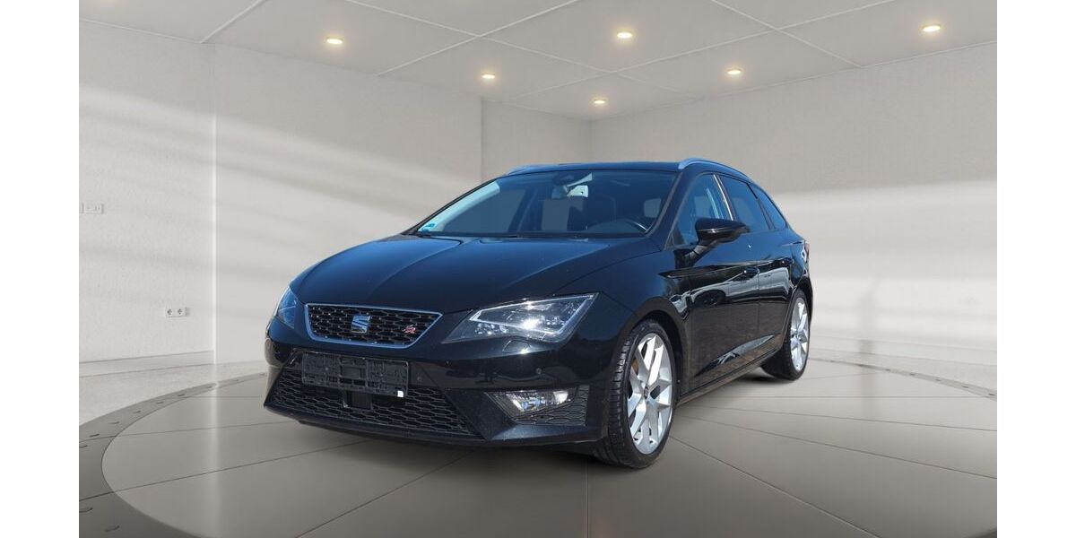 Seat Leon 132.427 km 12.990 &euro; Bad Arolsen 34454