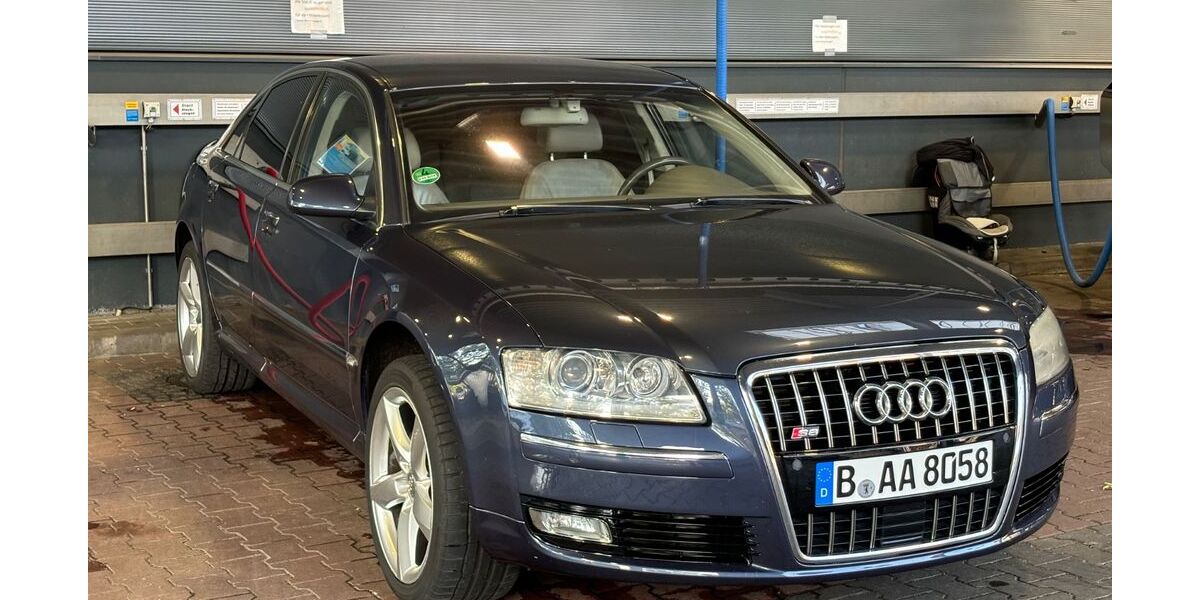 Audi A8 335.000 km 5.750 &euro; Berlin 13593