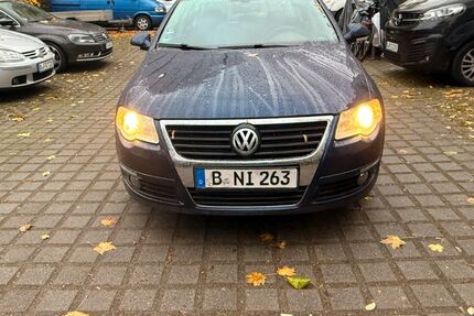 VW Passat 252.315 km 4.900 € Berlin 13359