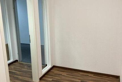 Kleinbüro Warmmiete 145