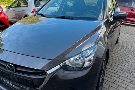 Mazda 2 118.000 km 9.990 &euro; DORTMUND 44263