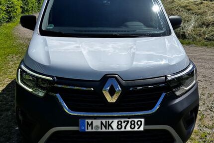 Renault Kangoo 27.800 km 18.500 &euro; München 81927