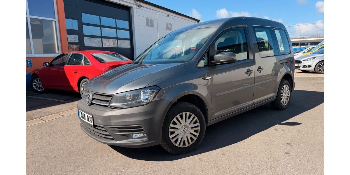 VW Caddy 262.300 km 6.990 &euro; Puchheim 82178