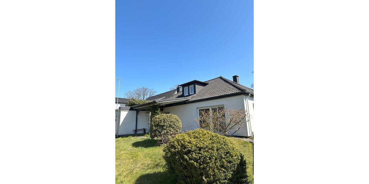 Einfamilienhaus Lilienthal - 5.5 Zimmer, 185 m&sup2;, 1.800&euro; | Angebot:25839070
