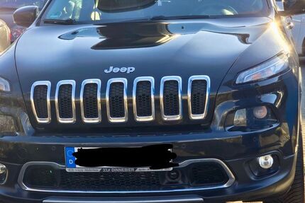 Jeep Cherokee 146.000 km 17.000 &euro; Berlin 13593