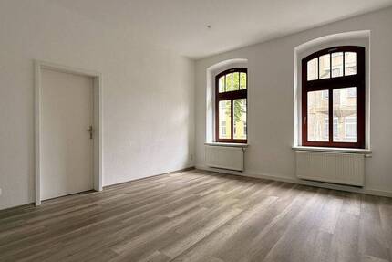 Wohnung Zwickau Pölbitz - 3 Zimmer, 72 m&sup2;, 76.900&euro; | Angebot:26641903