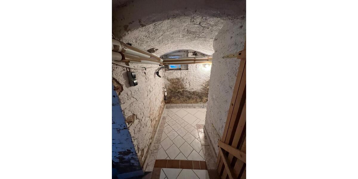 Erdgeschoßwohnung Schneeberg - 2 Zimmer, 44 m&sup2;, 250&euro; | Angebot:26194592