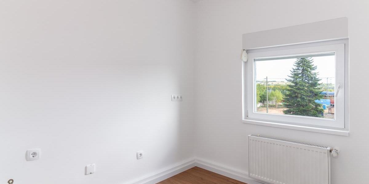 Trier-Ehrang -Teilrenoviertes Wohnhaus für die große Familie oder als 3-Familienhaus - Reihenhaus Trier West-Pallien | Angebot:27370732