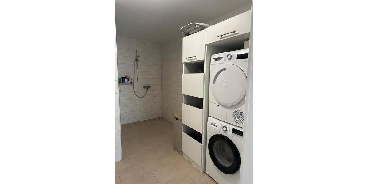 Erdgeschoßwohnung Kitzingen - 4.5 Zimmer, 128 m&sup2;, 1.360&euro; | Angebot:26350719