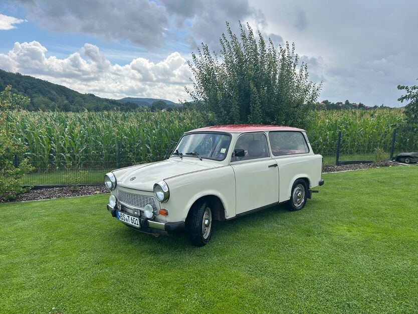 Trabant 601 56.408 km 4.950 € Am Ohmberg 37345