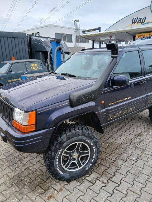 Jeep Grand Cherokee 186.000 km 10.500 € Passau 94034