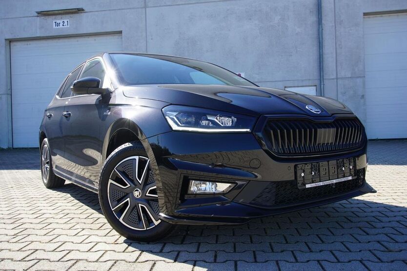 Skoda Fabia 23.489 km 19.850 € Parkstetten 94365