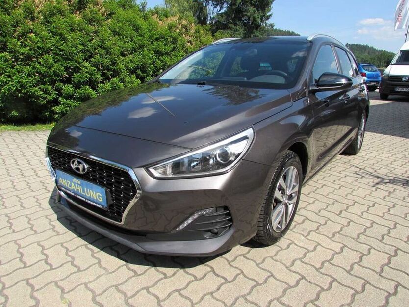 i30