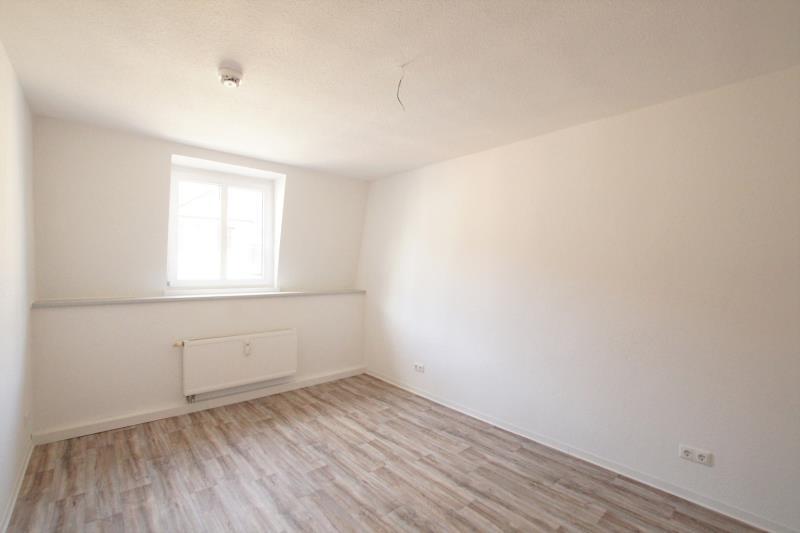 Etagenwohnung Pößneck - 2 Zimmer, 52 m&sup2;, 337&euro; | Angebot:23645057