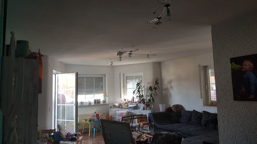 Schöne lichthelle Wohnung im EG 4 zimmer