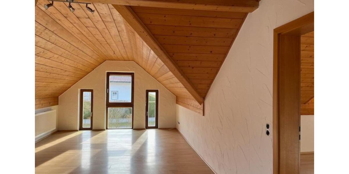 Dachgeschoßwohnung Schöllnach - 2 Zimmer, 57 m&sup2;, 390&euro; | Angebot:25271553