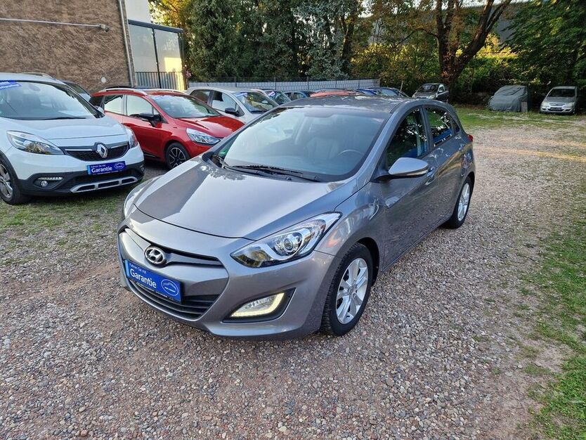 i30