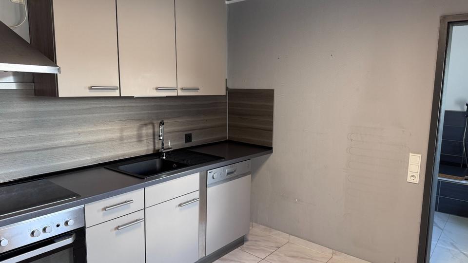 Wohnung 3Zi, Küche,Bad 3 zimmer