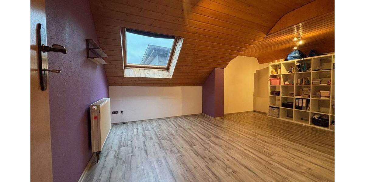 Etagenwohnung Reichshof Berghausen - 4 Zimmer, 279.000&euro; | Angebot:25726078