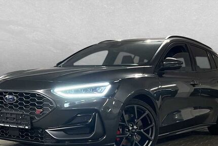 Ford Focus 49.100 km 29.990 &euro; Regensburg 93059