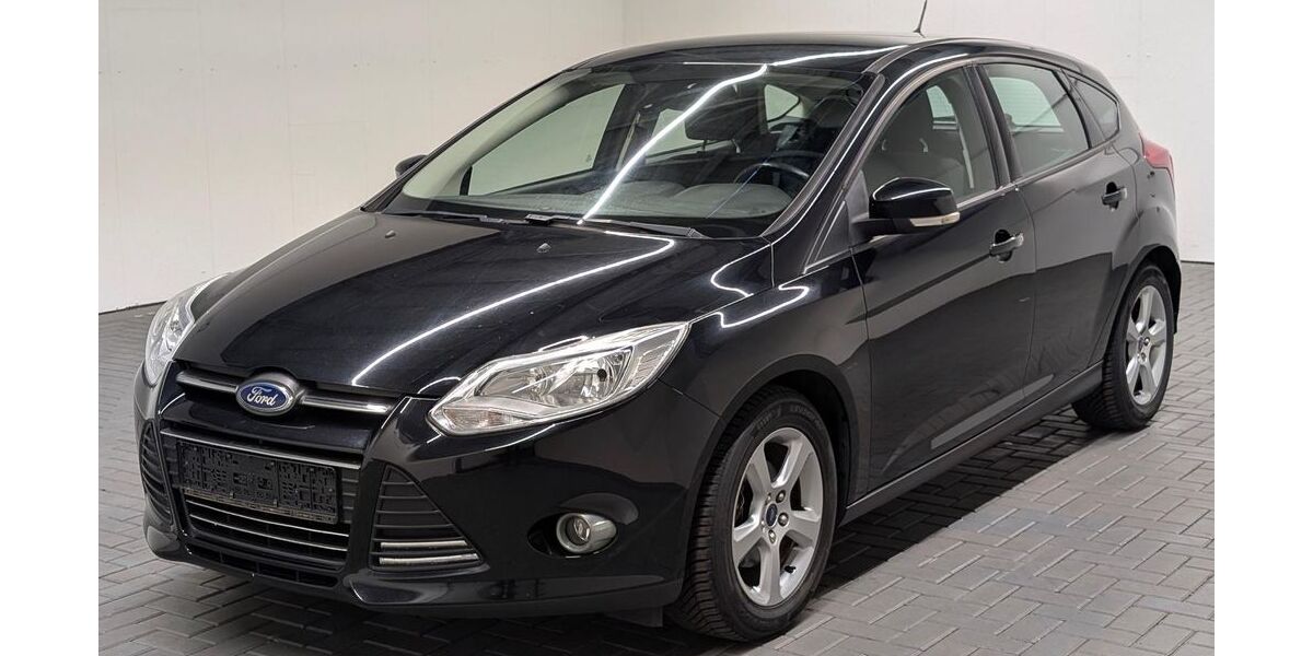 Ford Focus 111.250 km 2.480 &euro; Langenweddingen 39171