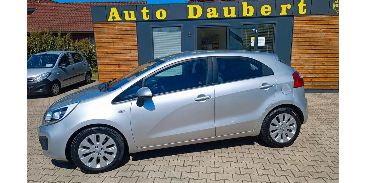 Kia Rio 88.000 km 7.000 &euro; Moormerland 26802