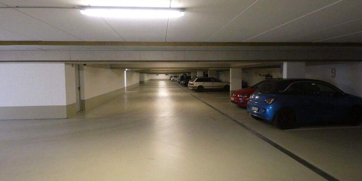 Tiefgaragenstellplätze in der Zeppelinstraße 6 -62 zimmer