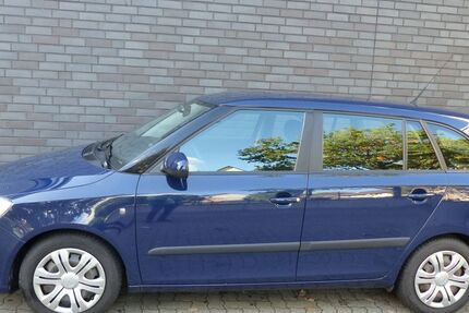 Skoda Fabia 73.000 km 7.498 € Hannover 30179