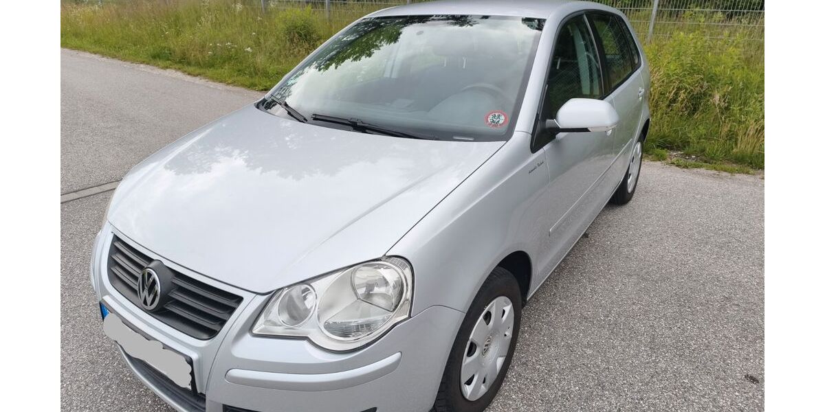 VW Polo 127.100 km 2.690 &euro; Waldkraiburg 84478