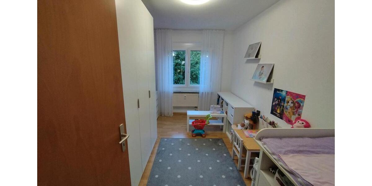 Etagenwohnung Villingen-Schwenningen Schwenningen - 4 Zimmer, 102 m&sup2;, 235.000&euro; | Angebot:27104424
