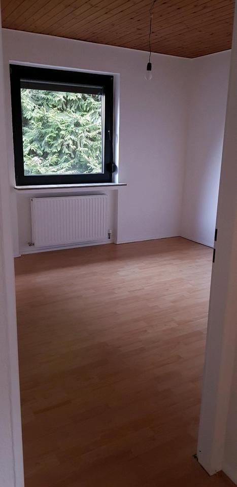 Haus , Reihenhaus, Geldanlage Objekt vermietet