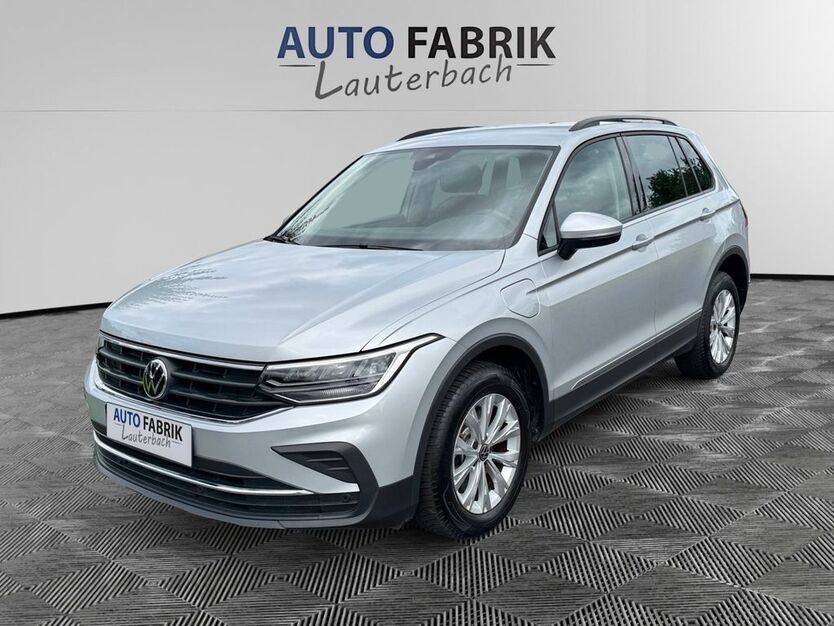 VW Tiguan 49.800 km 26.990 € Lauterbach 36341
