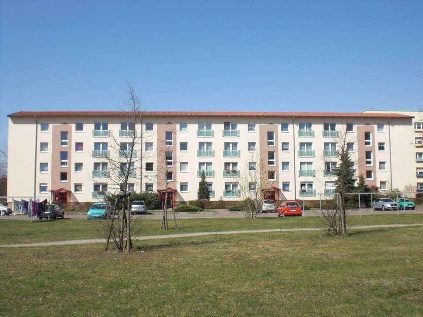 Wohnung zum Mieten in Hoyerswerda 698 € 116.26 m²