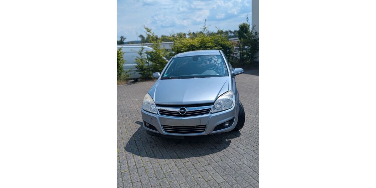 Opel Astra 180.000 km 3.450 &euro; Weiden 92637