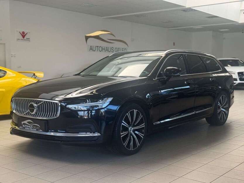 Volvo V90 70.600 km 31.990 € Rietberg 33397