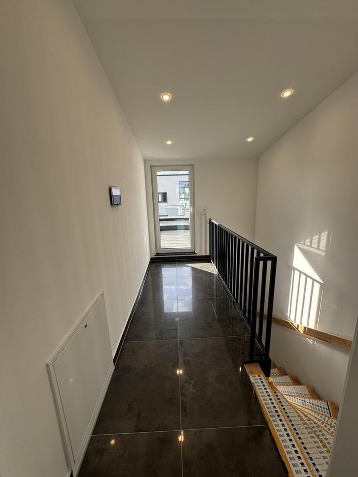 Offenbach Bieber Neubau RHM 5xZimmer 3xBäder+Gäste WC