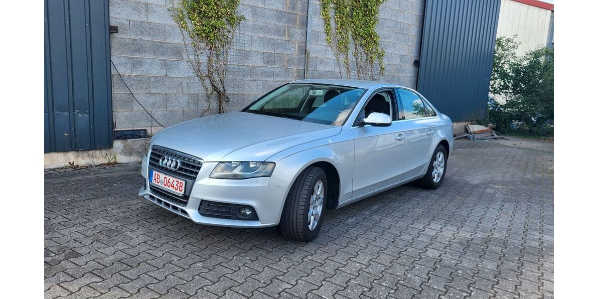 Audi A4 172.000 km 4.990 &euro; Sailauf 63877