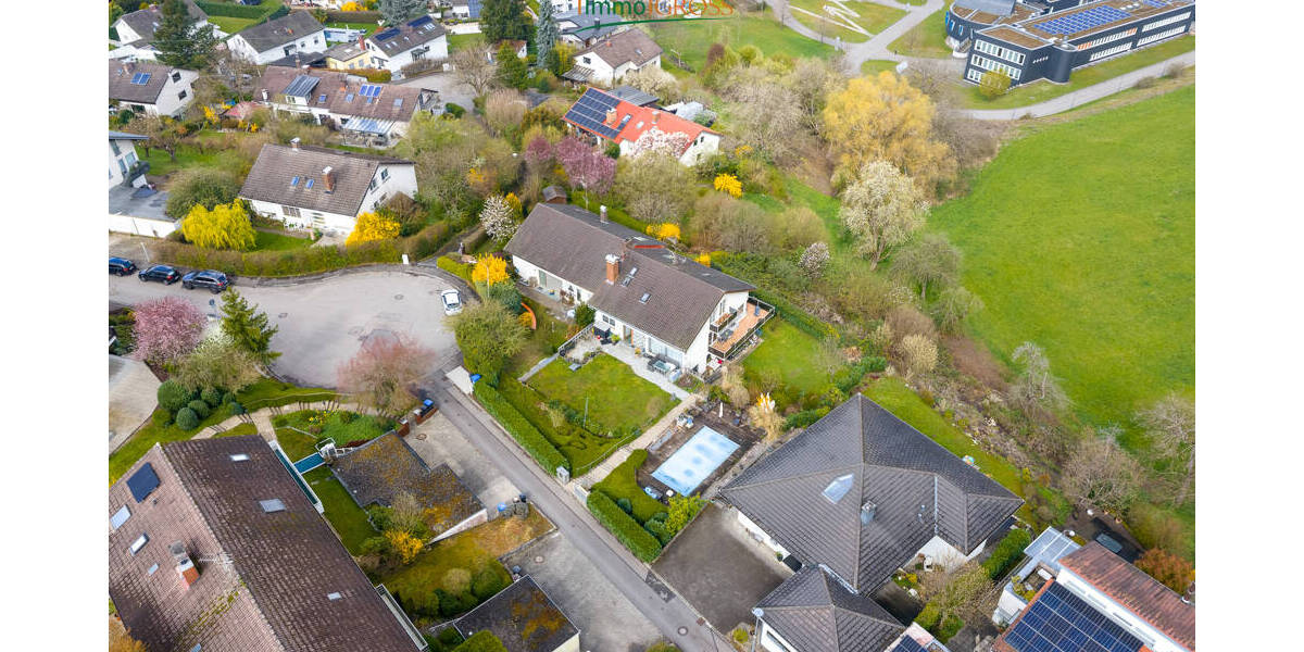 Doppelhaushälfte Lörrach - 8 Zimmer, 205 m&sup2;, 975.000&euro; | Angebot:26105476