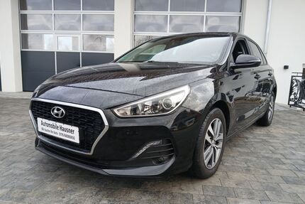 Hyundai i30 71.900 km 11.900 &euro; Kastl 84556