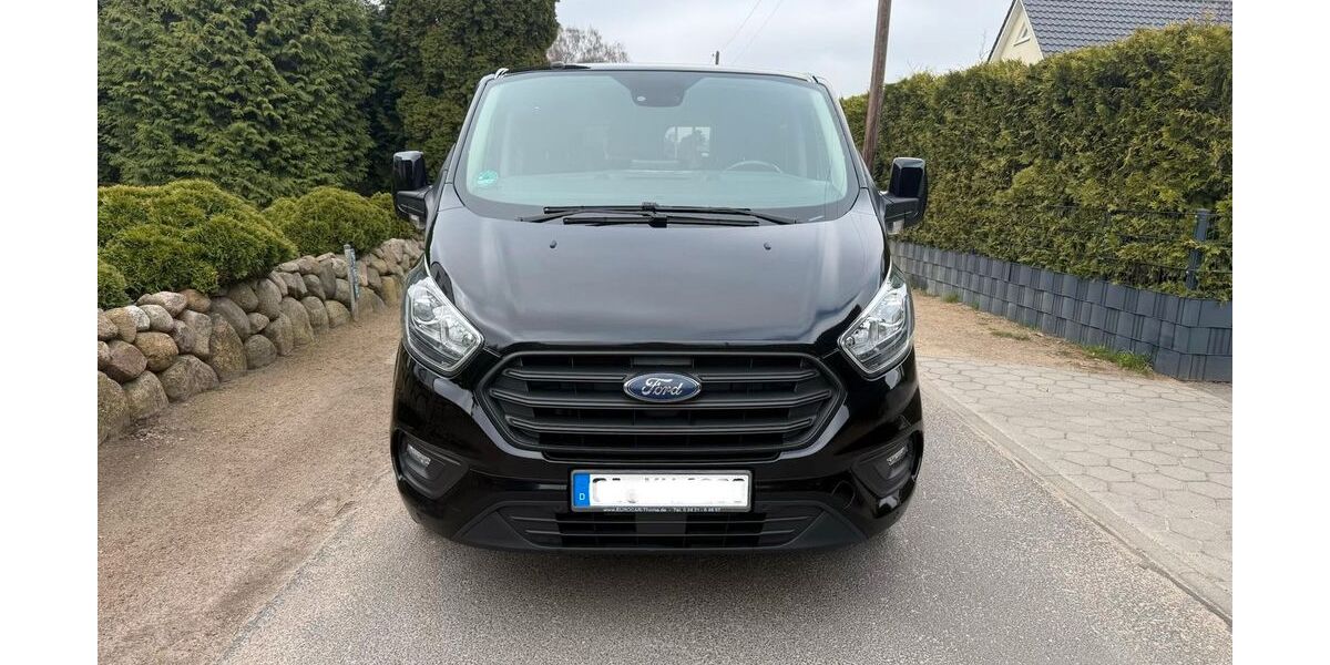 Ford Transit Custom 228.000 km 12.950 &euro; Hamburg 22177