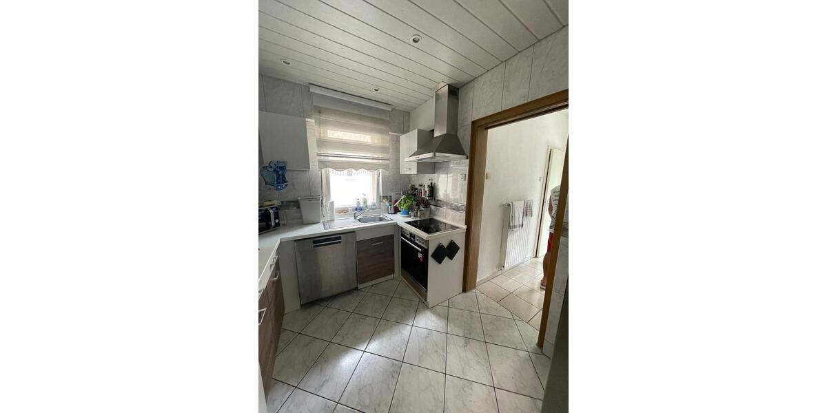Erdgeschoßwohnung Stuttgart Zuffenhausen - 3.5 Zimmer, 80 m&sup2;, 1.450&euro; | Angebot:26676199