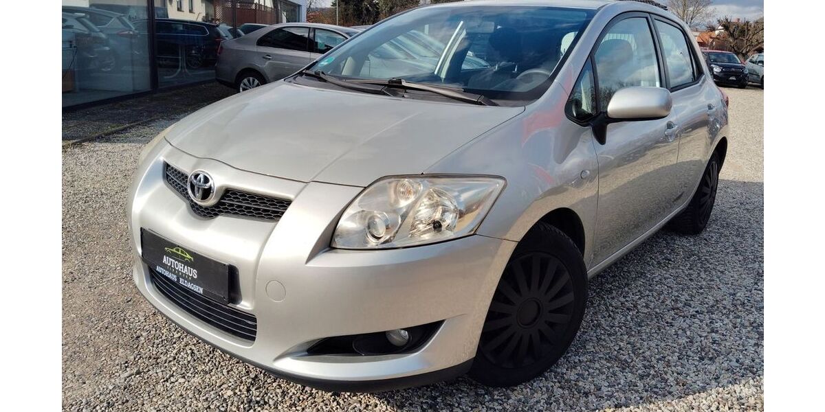 Toyota Auris 137.032 km 5.490 &euro; Springe 31832