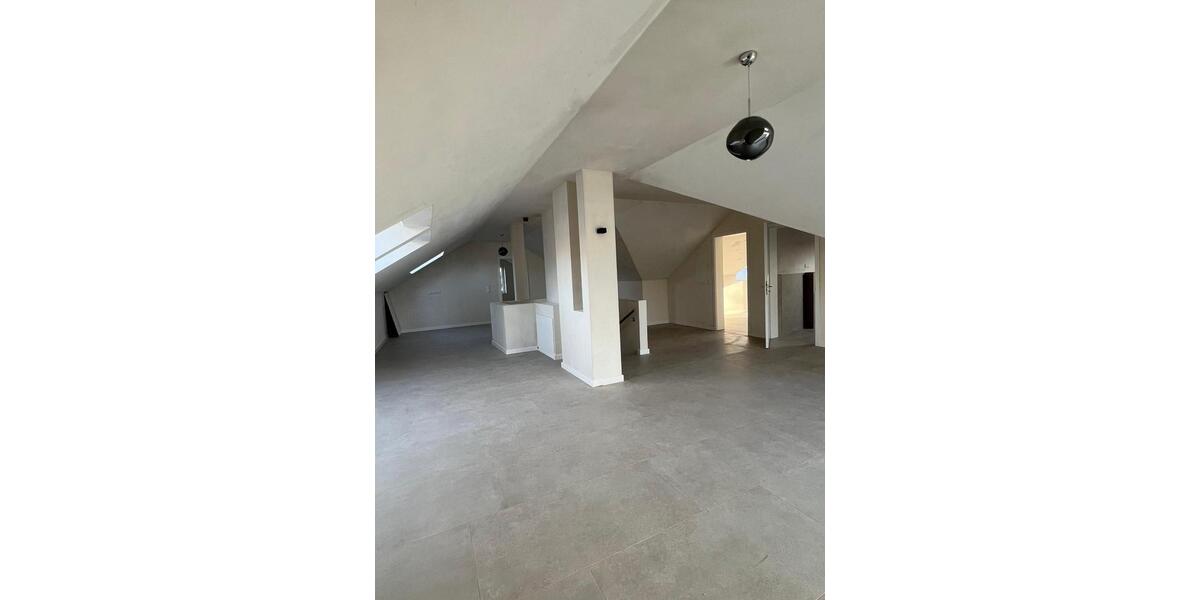 Dachgeschoßwohnung Ahaus - 2 Zimmer, 114 m&sup2;, 1.200&euro; | Angebot:25641529