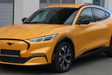 Ford Mustang Mach-E 17.061 km 34.990 &euro; Ehrenberg-Seiferts 36115