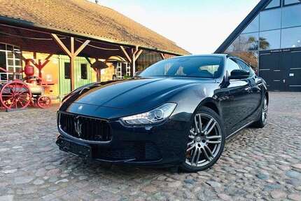 Maserati Ghibli 56.000 km 36.999 &euro; Norderstedt 22844