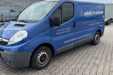 Opel Vivaro 114.634 km 6.750 &euro; Maxhütte -Haidhof 93142